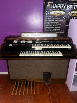 ORGAN VINTAGE 1967 BALDWIN