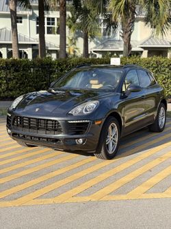 2018 Porsche Macan