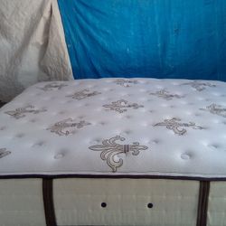 King Size Mattress (Colchon King Size)