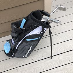 Girls Golf Bag And Clubs 