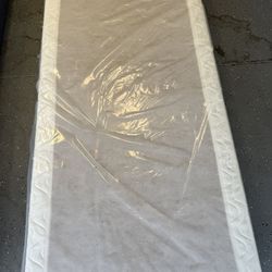 Twin XL Box Spring !!!!