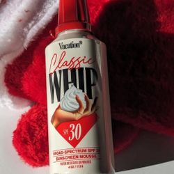 Vacation Classic Whip SPF 30