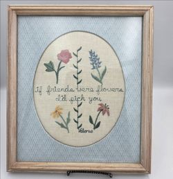 Vintage Valerie's Folk Art Applique Wood Frame Cross Stitch Friends & Flowers