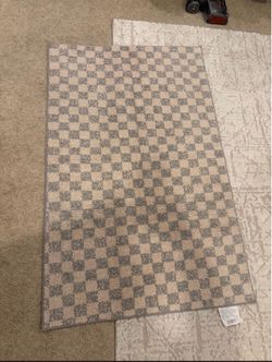 Rug