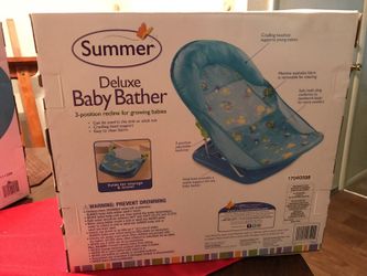 Deluxe baby bather