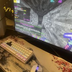 GAMING PC, DESK AND CHAIR AND ALL PICS