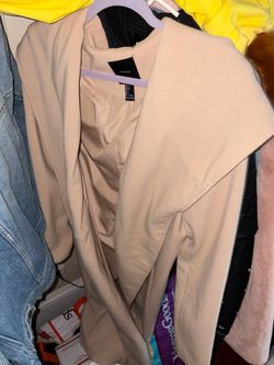 Forever 21 trenchcoat L