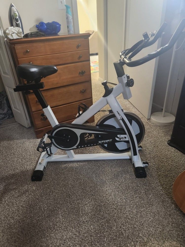 Bicicleta $ 40 Y Guitarra 30 $