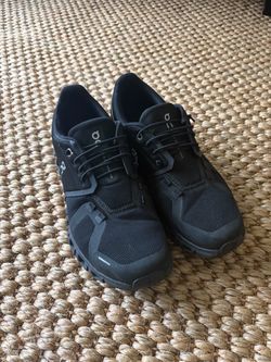 On Running Cloud Low-Top Sneakers All Black