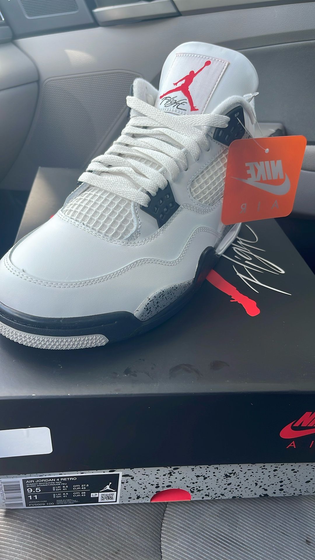Brand Jordan 4 White Cement