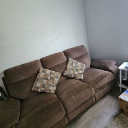 Couches Set
