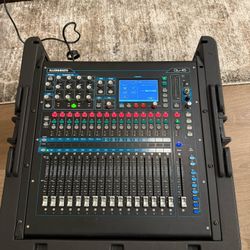 Allen & Heath QU 16