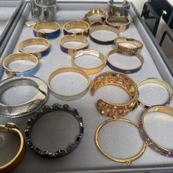 Name Brands Jewelry Sale- All items $10! Saturday 02/07 11-5pm