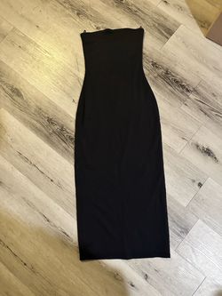 Aritzia Black Strapless Bodycon Midi Dress