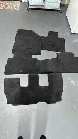 Kia Telluride Mats