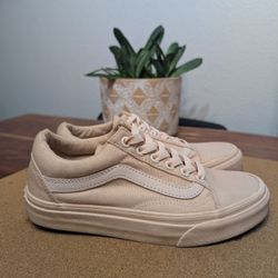 Vans (M-3.5/W-5)
