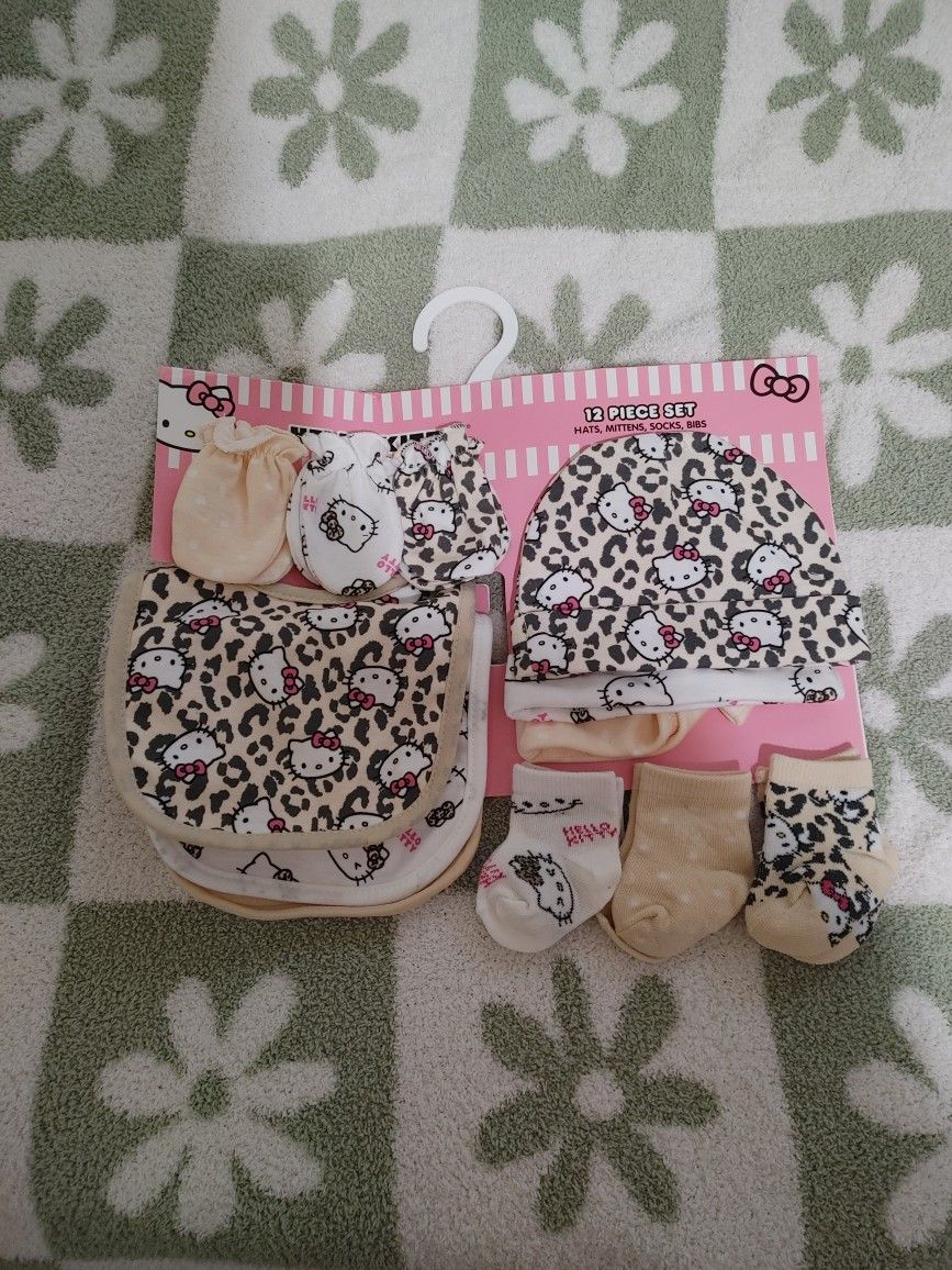 12-Set Hello Kitty Mittens, Bibs, Socks And Beanies - New