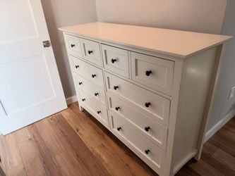 8 Drawer Dresser