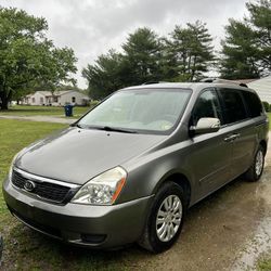 4 Door Minivan
