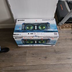 Gemini Floating Soundsplash Bluetooth Speaker 