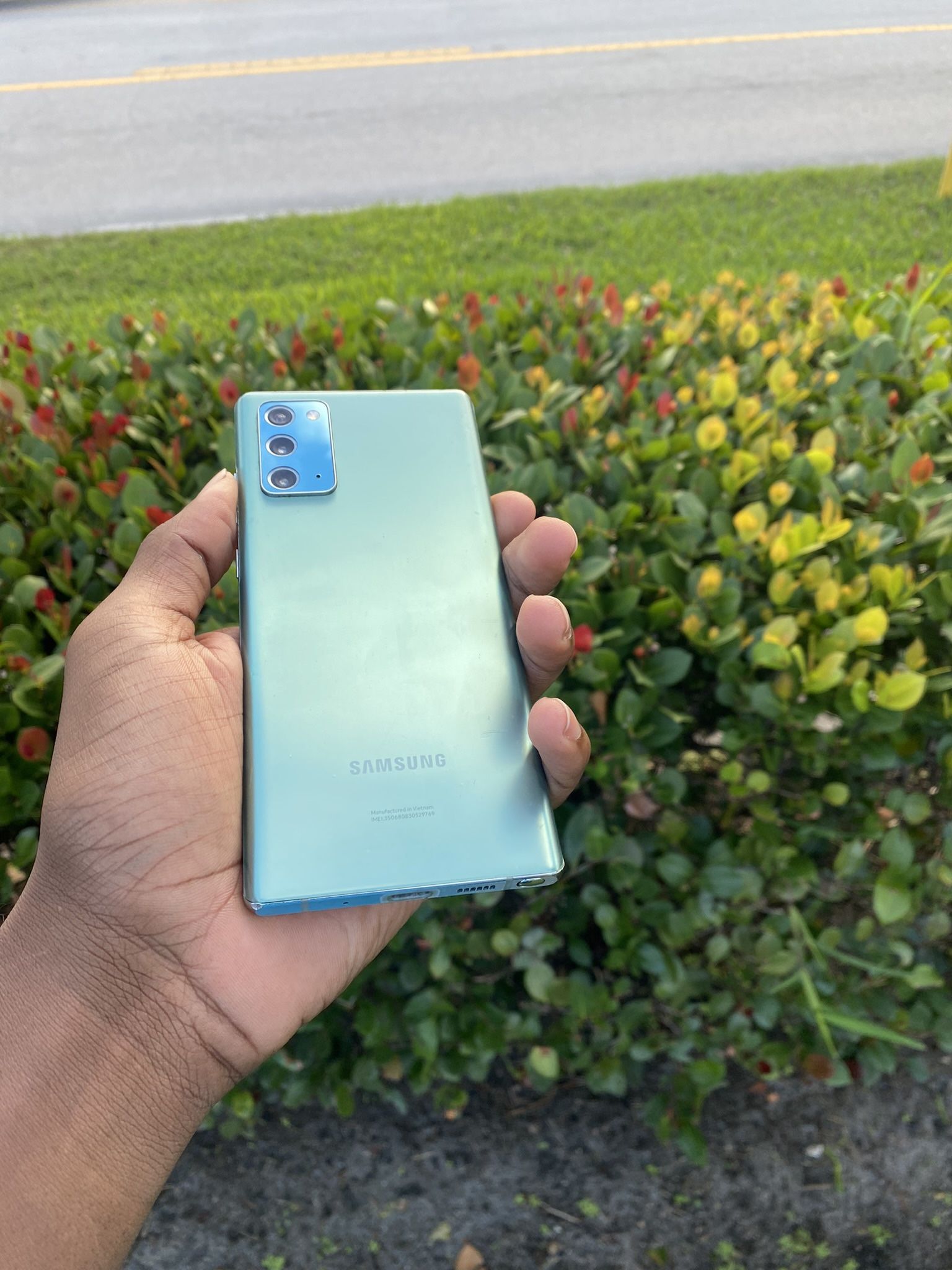 UNLOCKED SAMSUNG NOTE 20/ LIMITED STOCK