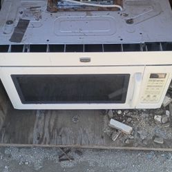Maytag Microwave