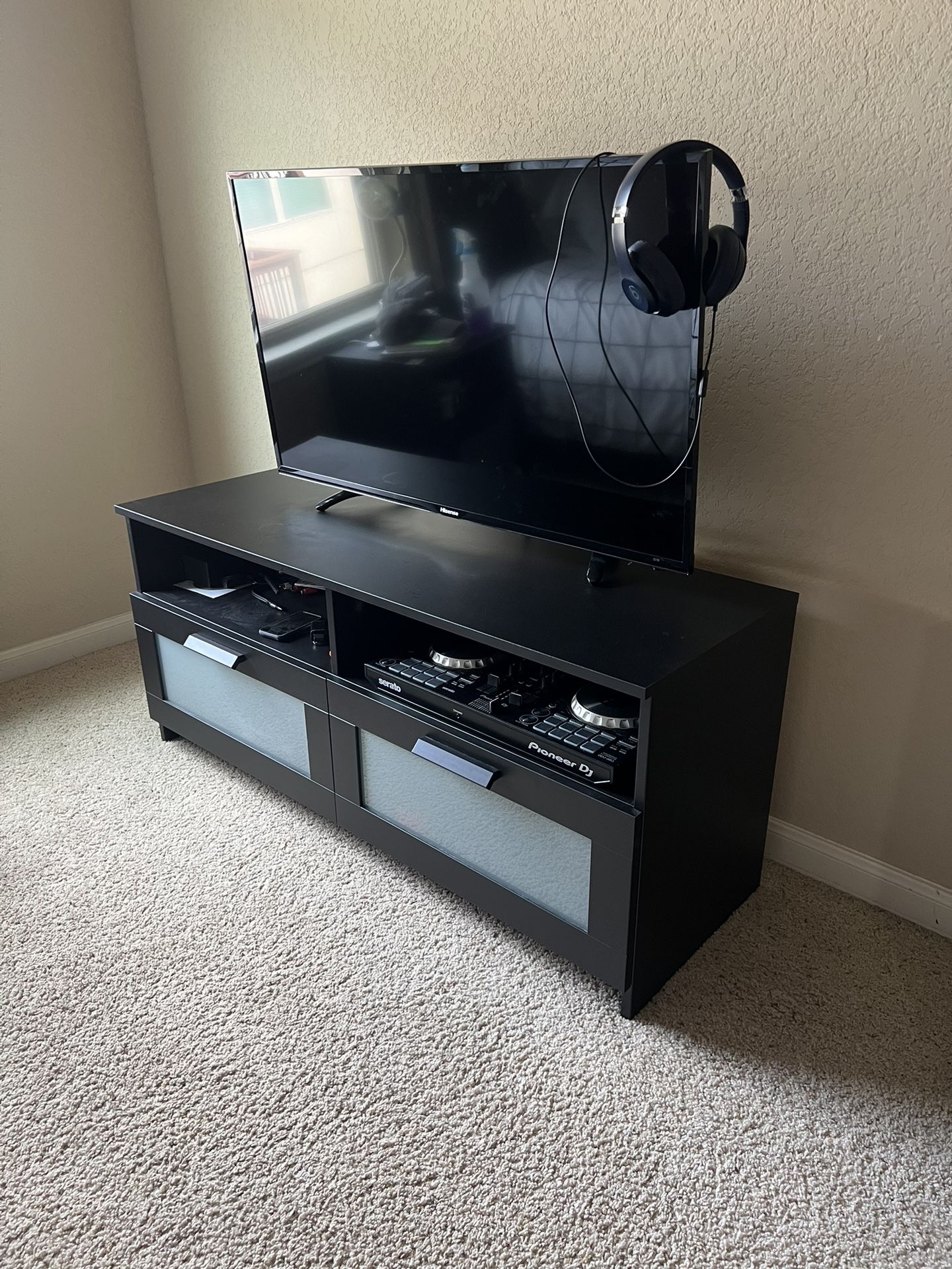 TV unit stand black