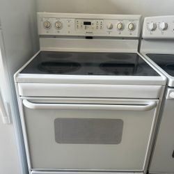 Stove Frigidaire Perfect Condition 