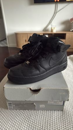 Air force 1 mid 07'