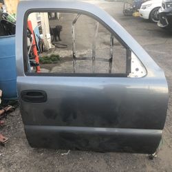 2004 Chevy Silverado Front Doors