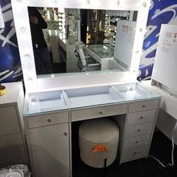 Vanity $675 FREE LOCAL DELIVERY & SET UP