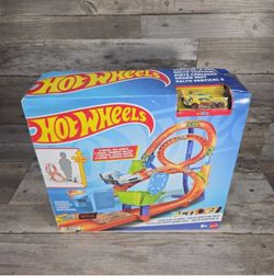 Hot Wheels Action Vertical-8 Jump Track Set