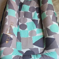 DockATot Deluxe+ Dock (0–8 Months) – Open Box, Used