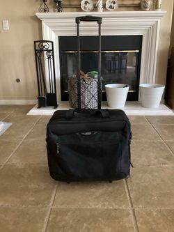 Rolling laptop bag