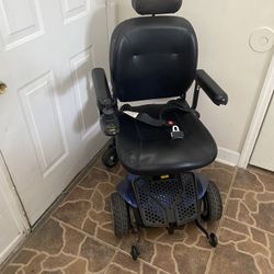 Pride Jazzy Elite ES Power Chair