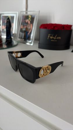 Louis Vuitton LV Link Square Sunglasses