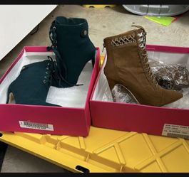 Boots Size 8 $25 Each Pair Or Best Offer 
