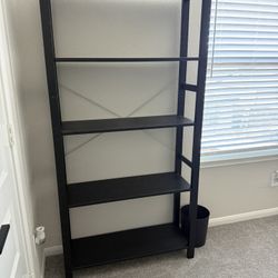 Bookshelf 