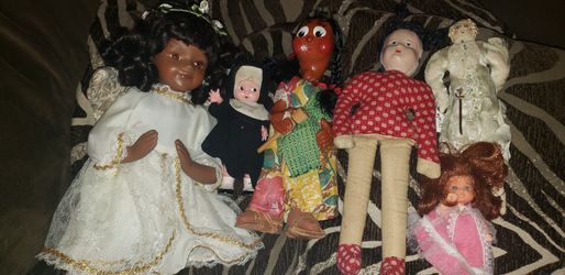 Antique dolls, $30 takes all.