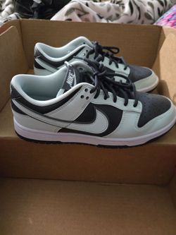 Men's Nike Size 8