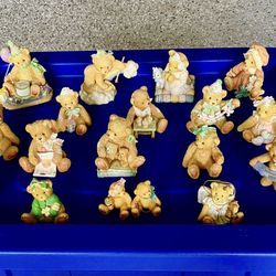 Cherished Teddies figurines , Lot of 17
