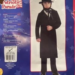 Lincoln Costume 8/10