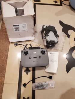 Dji mini 4 Pro  ready to fly need work deal $230