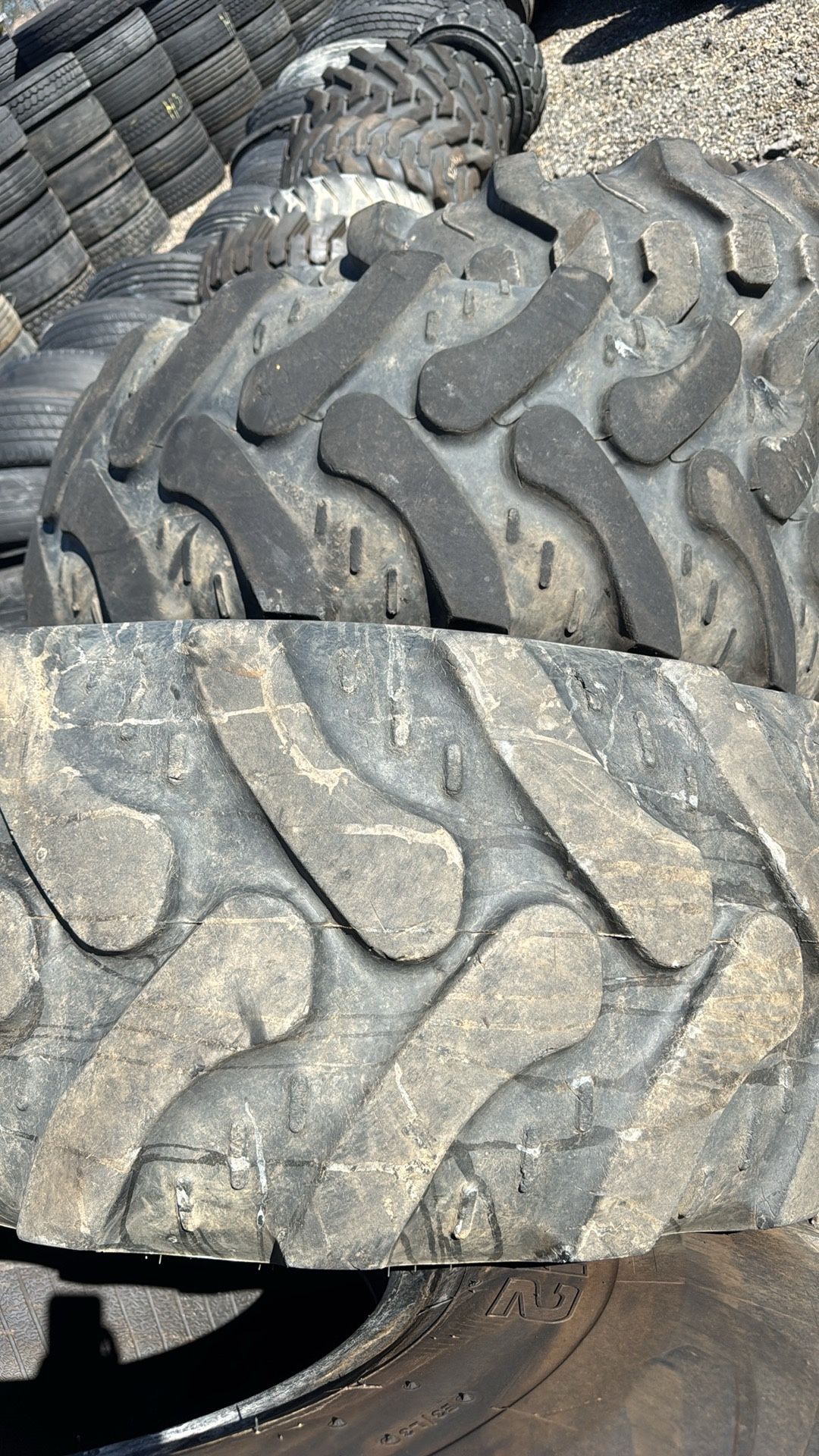 19.5-24 Tractor Tire A Pair 