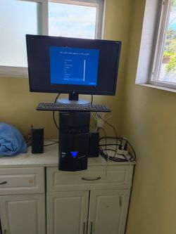 Lenovo desktop and Monitor