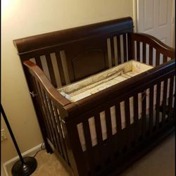 Baby Crib For Sale