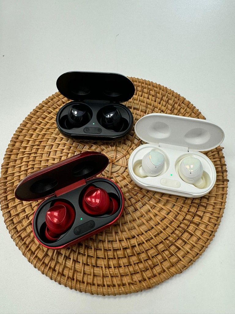 Samsung Galaxy Buds Plus Bluetooth Earbuds - Pay $5 To take It home And pay The rest Later