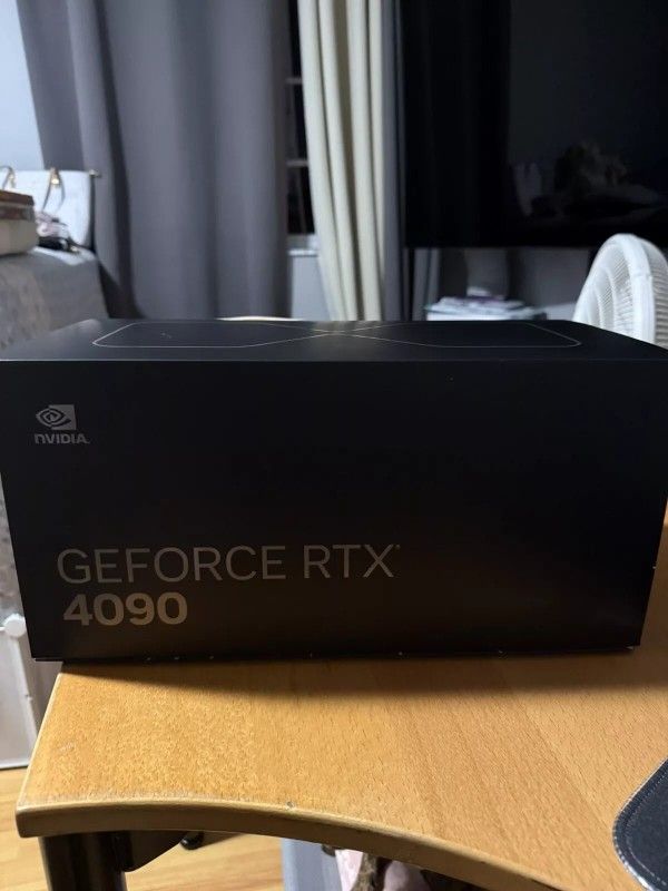 NVIDIA GeForce RTX 4090 Founders Edition