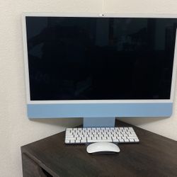 24’ Mac Desktop With Keyboard And Mouse 