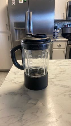 CUISINART blender picture only